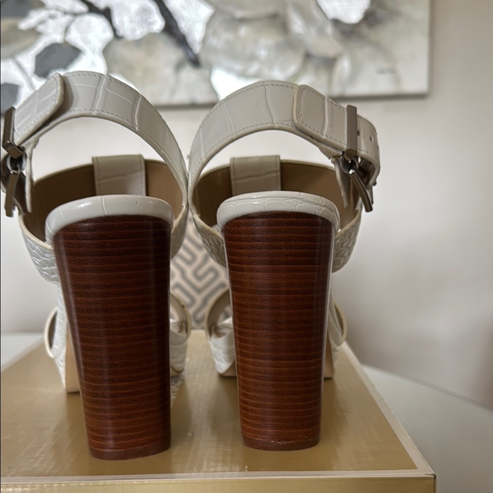 Michael Kors White Heels with T-Strap Design - Picture 5 of 7